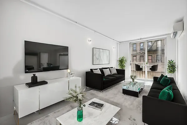 Rented by Compass | media 12