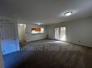 1051-4 Ancestry Dr, Fayetteville, NC 28304