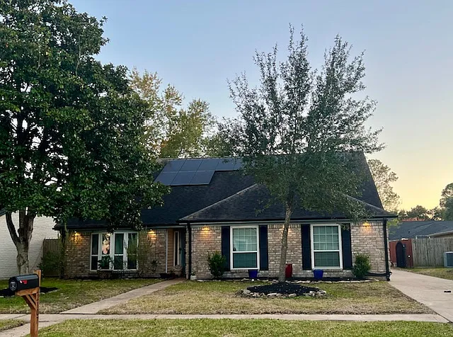 22107 Deville Dr — Photo 9