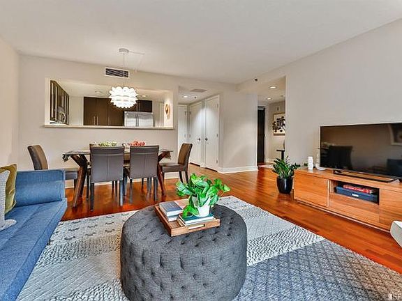4th image of 200 Brannan St APT 137