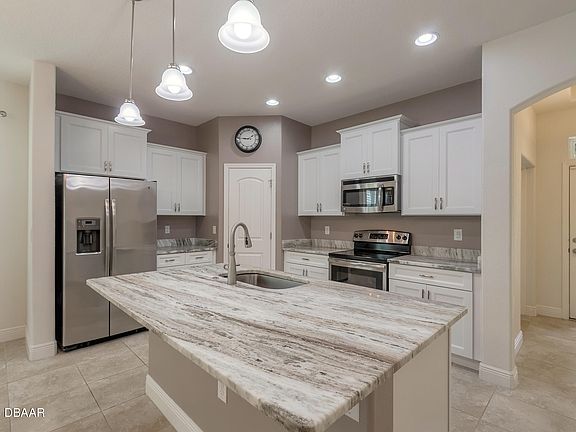 5th image of 274 River Vale Ln