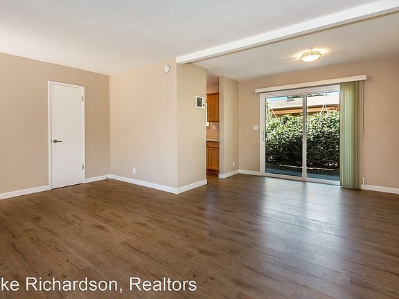 4th image of 1920 Chino St Unit C