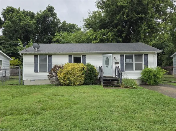 77 Fulton St, Hampton, VA 23663