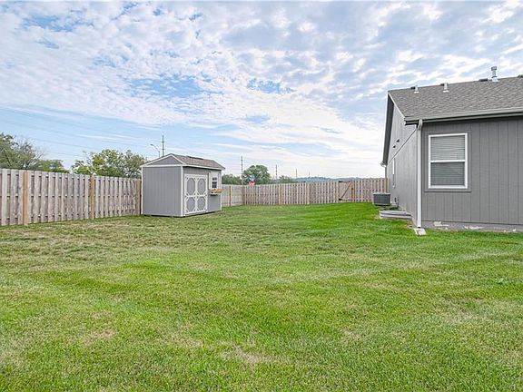 2nd image of 2312 S Eagle Ct