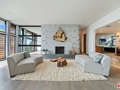 2124 Mount Olympus Dr, Los Angeles, CA 90046 | Zillow