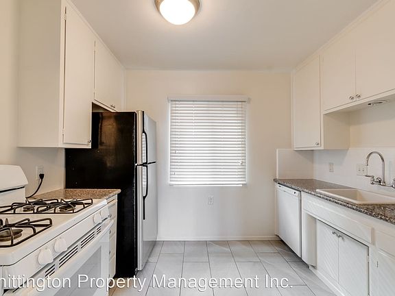 5th image of 4070 Brant St #3