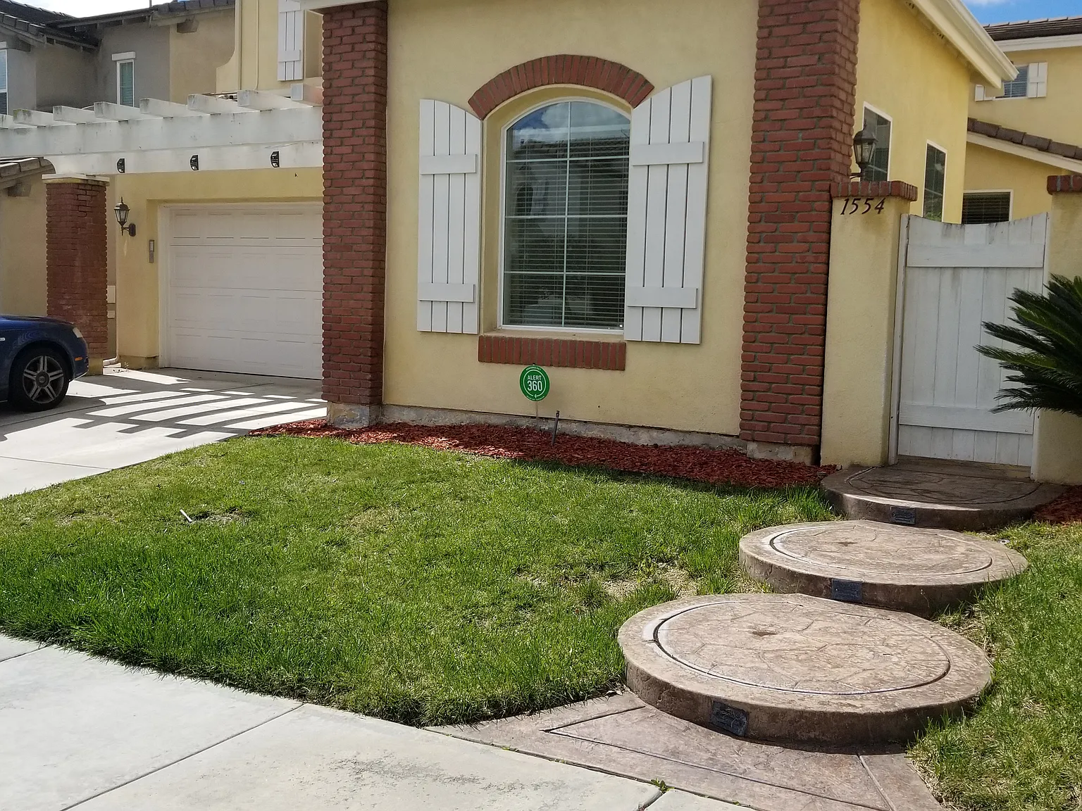 4 bed, 2491 sqft, $5,000 — Photo 3