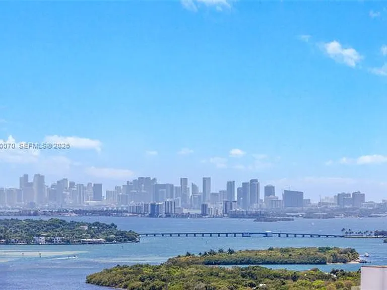 16001 Collins Ave #2305 — Photo 29