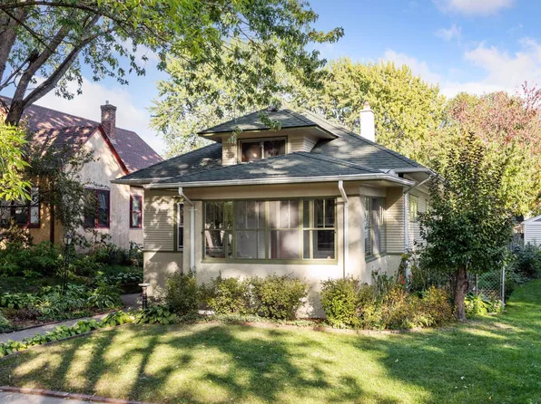 1420 Albert St N, Saint Paul, MN 55108