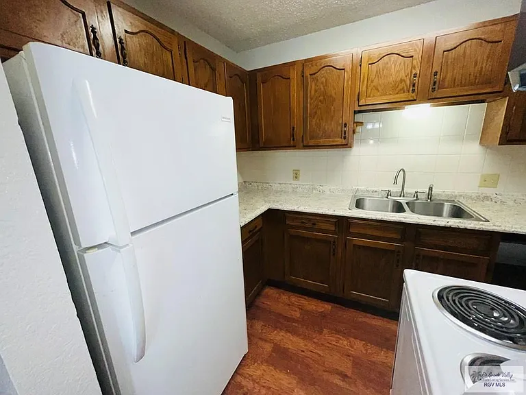 2805 Treasure Hills Blvd #1 — Photo 12