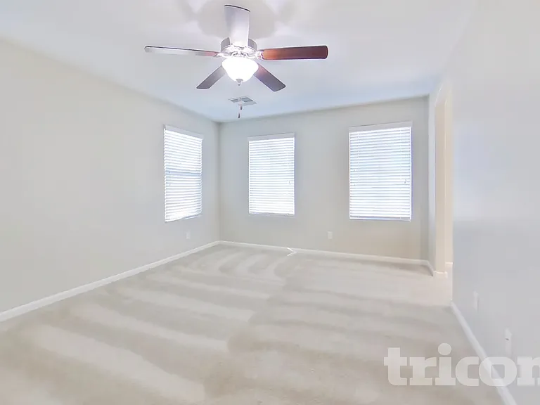 12564 W Hummingbird Ter — Photo 6