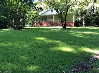 1235 W Harrison St, Reidsville, NC 27320
