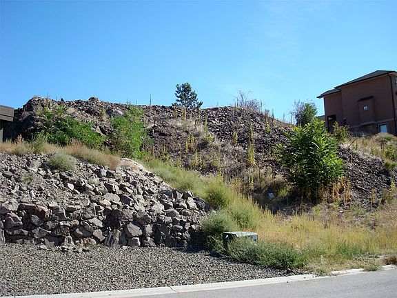 5th image of 1703 Lindsay Dr