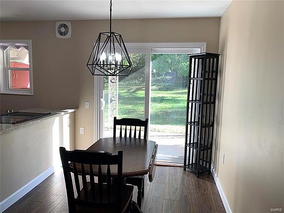 3rd image of 3144 Roger Williams Dr APT B