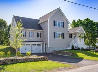 15 Cherry Hill Ave, Salem, MA 01970