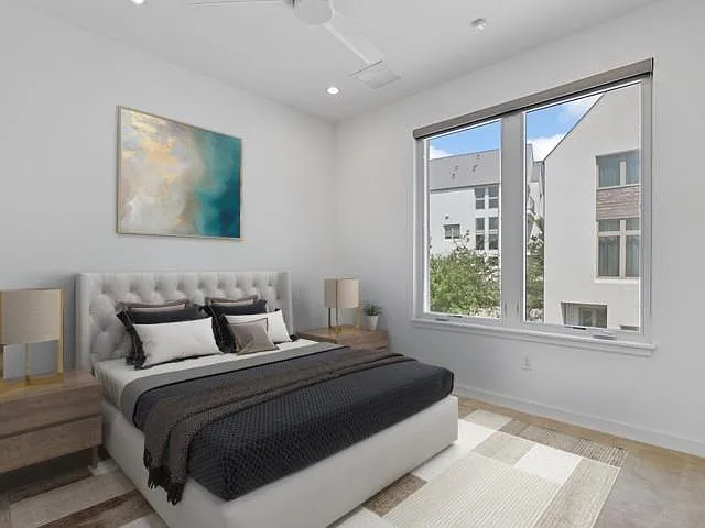 2506 Sutherland St — Photo 10