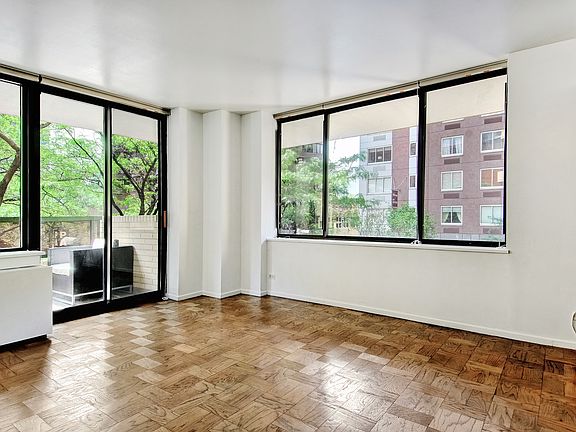 4th image of 311 E 38th St APT 2B