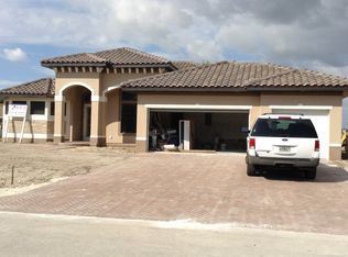 3222 SE 1st Pl, Cape Coral, FL 33904