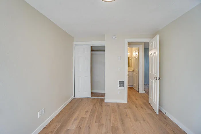 816 SE Olympia Dr — Photo 11