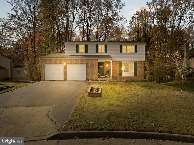 8463 Monarch Ct — Photo 1