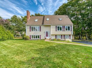 5 Linda Cir, Shrewsbury, MA 01545