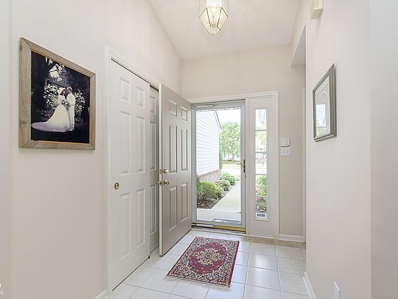 4th image of 5823 Oberlies Way
