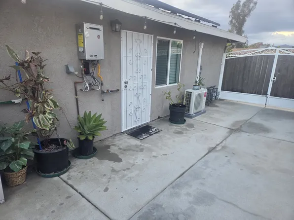 42087 Abbott Ln, Hemet, CA 92544