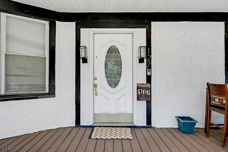 1 bed, 4.0 bath, $1,000 — Photo 3
