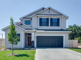 2901 N Bowknot Lake Ave, Star, ID 83669