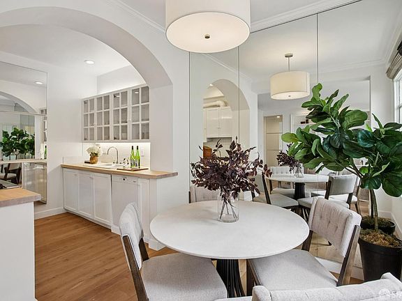 5th image of 1950 Gough St APT 305