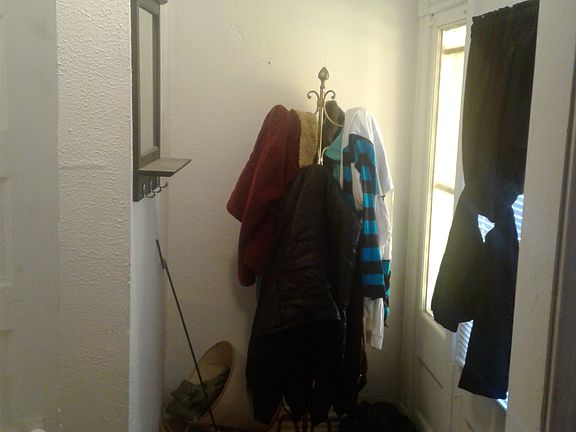 4th image of 3049 Rolla Pl