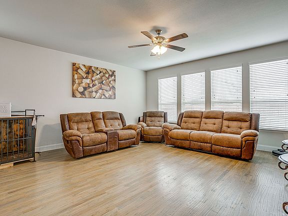 5th image of 5656 Broad Bay Ln