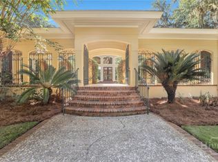 3 Elcy Ln, Savannah, GA 31411