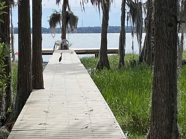 7427 NE 222nd St, Melrose, FL 32666