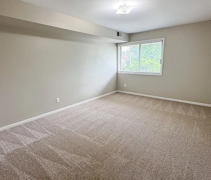 321 Fountain St NE #5 — Photo 18
