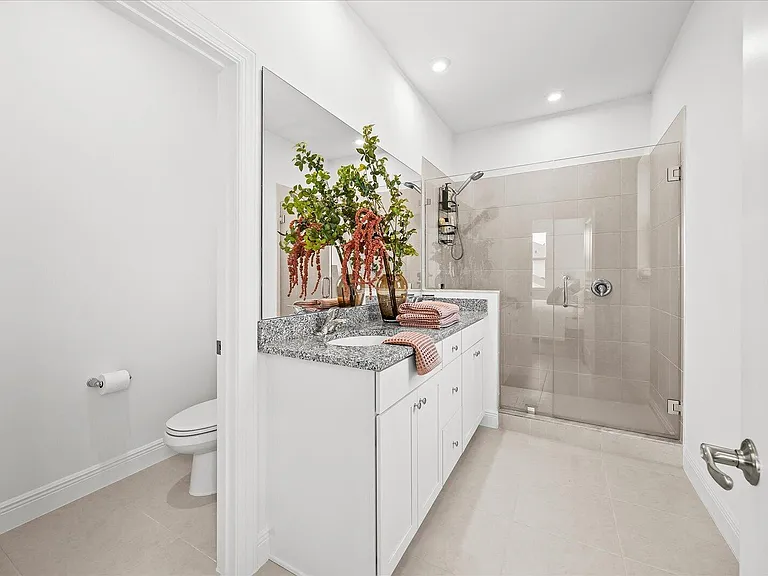 860 SW Bushel Trl — Photo 18