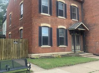 1627 Central Ave, Dubuque, IA 52001