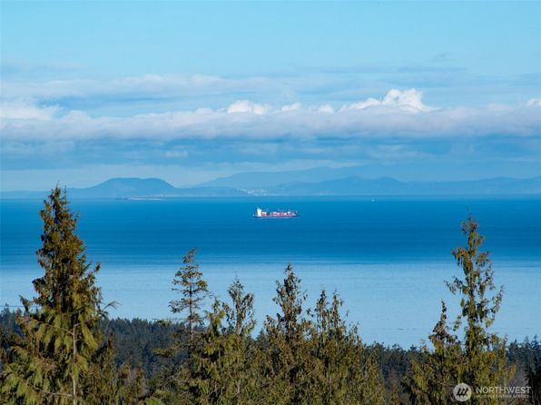 9999 NKA Chelsamish Drive, Sequim, WA 98382
