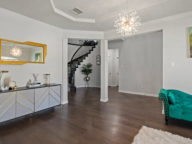 1708 Ordonez Dr — Photo 3