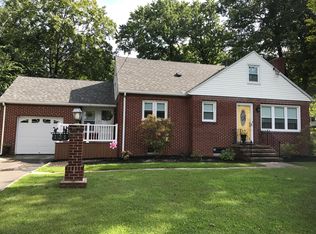 121 Kings Hwy, West Springfield, MA 01089