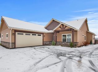 13507 W Moonshine Ct, Rathdrum, ID 83858