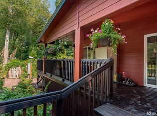 22718 177th St E, Orting, WA 98360