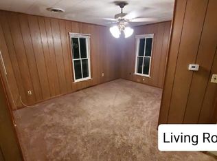 910 W Cherry St, Troy, MO 63379