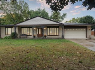 12840 Nineteen Mile Rd, Sterling Heights, MI 48313