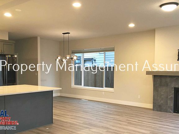3rd image of 4054 SE 78th Ave