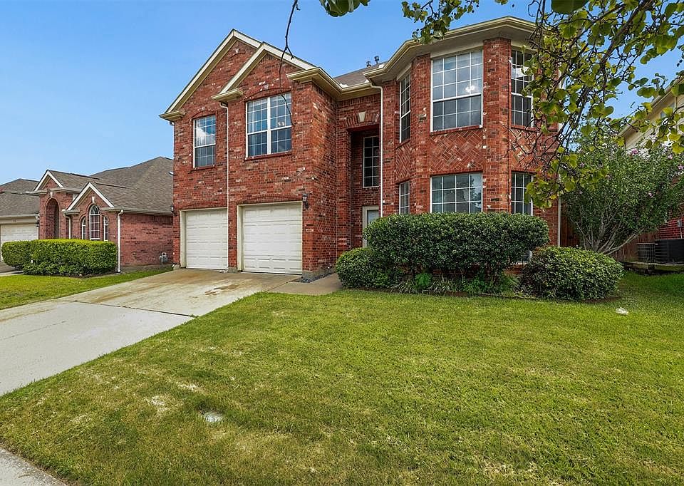 1st image of 4732 Parkmount Dr