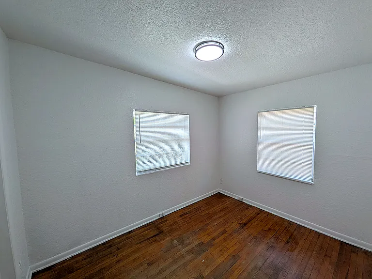 2648 Dellwood Ave #3 — Photo 12