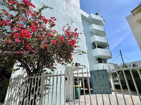 1990 Marseille Dr APT 303, Miami Beach, FL 33141