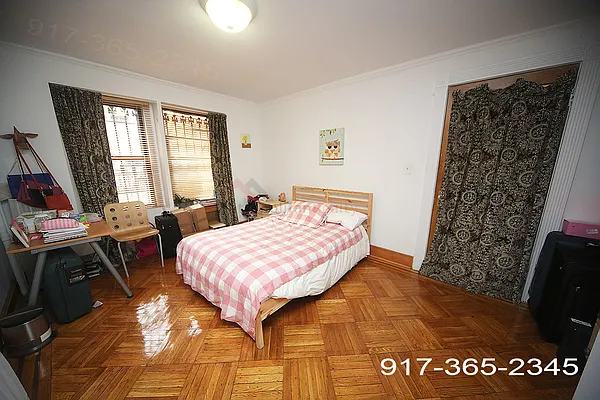 Rented by Metropolitan Realty | media 6