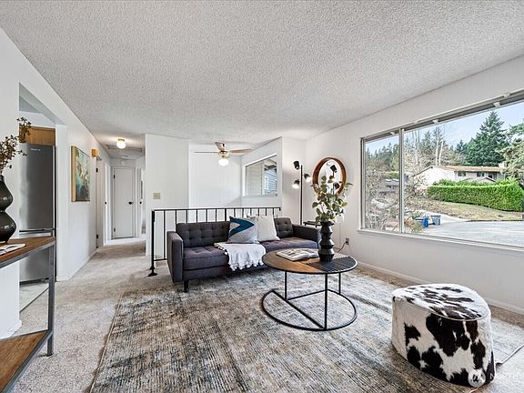 3rd image of 10901 NE 151st Street